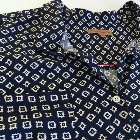 Jachs Girlfriend Navy Blue Southwest Aztec Blouse - Picture 6 of 9